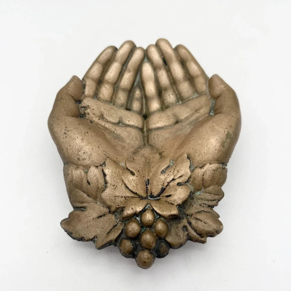 Bronzed Cast Iron Cupped Hands Dish w/ Grapes & Leaves 7